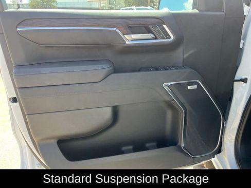 New 2026 GMC Sierra 1500 SLT image 13