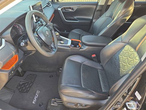 Used 2019 Toyota RAV4 Adventure image 15