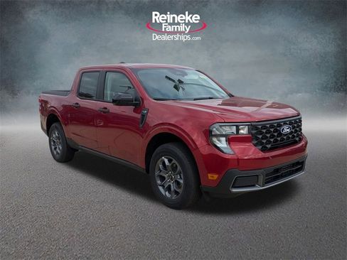 New 2025 Ford Maverick XLT w/ XLT Luxury Package image 3