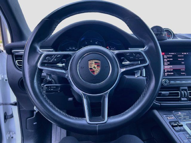 Certified 2020 Porsche Macan AWD/4WD image 12