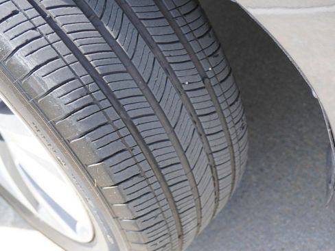 Used 2019 Lexus ES 350 w/ Premium Package image 11