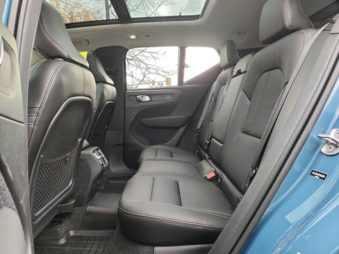 Certified 2023 Volvo XC40 B5 Plus w/ Driver Assist Package image 10