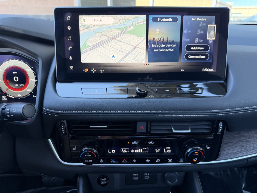 Used 2025 Nissan Rogue Platinum w/ Tech Package AWD/4WD image 18