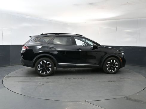 Certified 2023 Kia Sportage X-Line w/ X-Line Premium Package AWD/4WD image 6