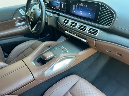 Used 2024 Mercedes-Benz GLE 350 4MATIC image 34
