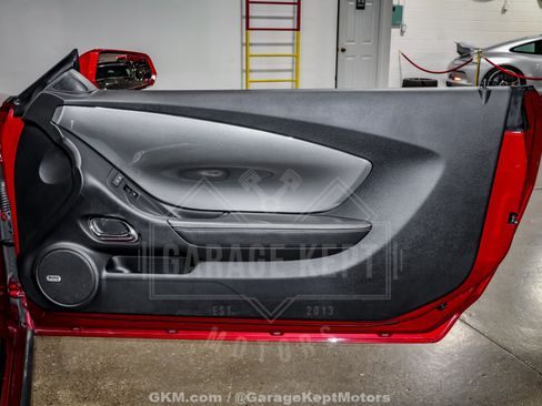 Used 2015 Chevrolet Camaro SS w/ SS Performance Package RWD image 75