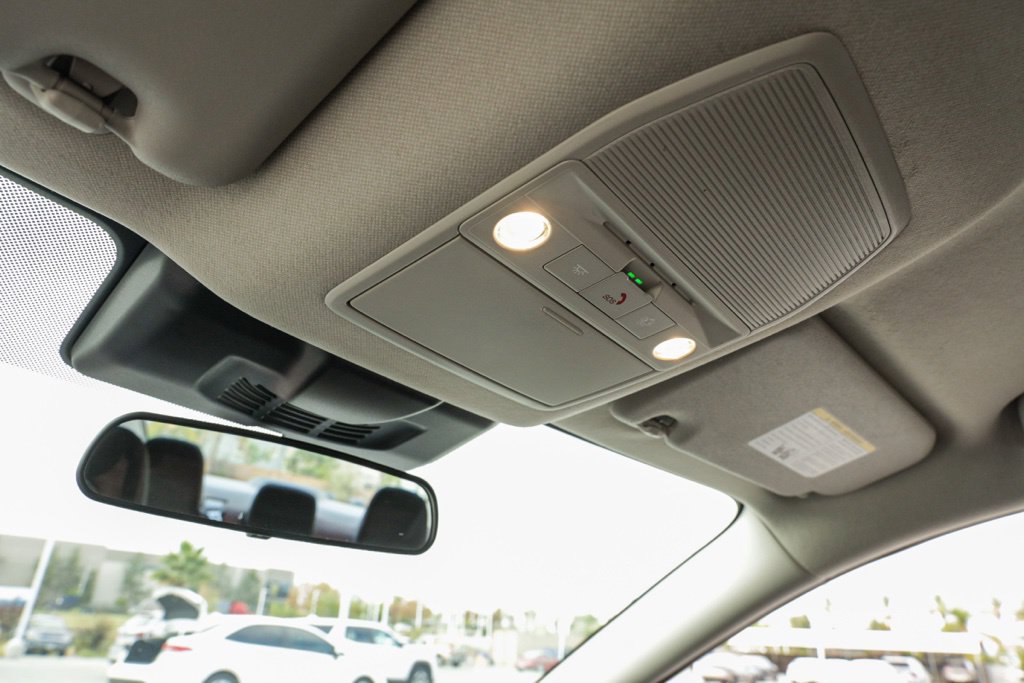Used 2026 Nissan Sentra SR w/ Floor Mat Package FWD image 33