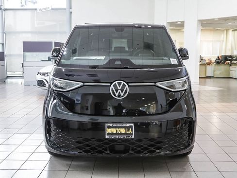 New 2025 Volkswagen ID. Buzz Pro S image 2