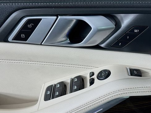 Used 2020 BMW X5 sDrive40i image 23