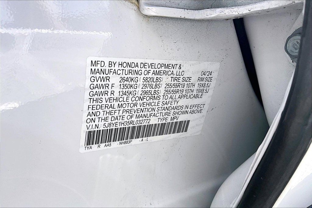 Certified 2024 Acura MDX SH-AWD image 36