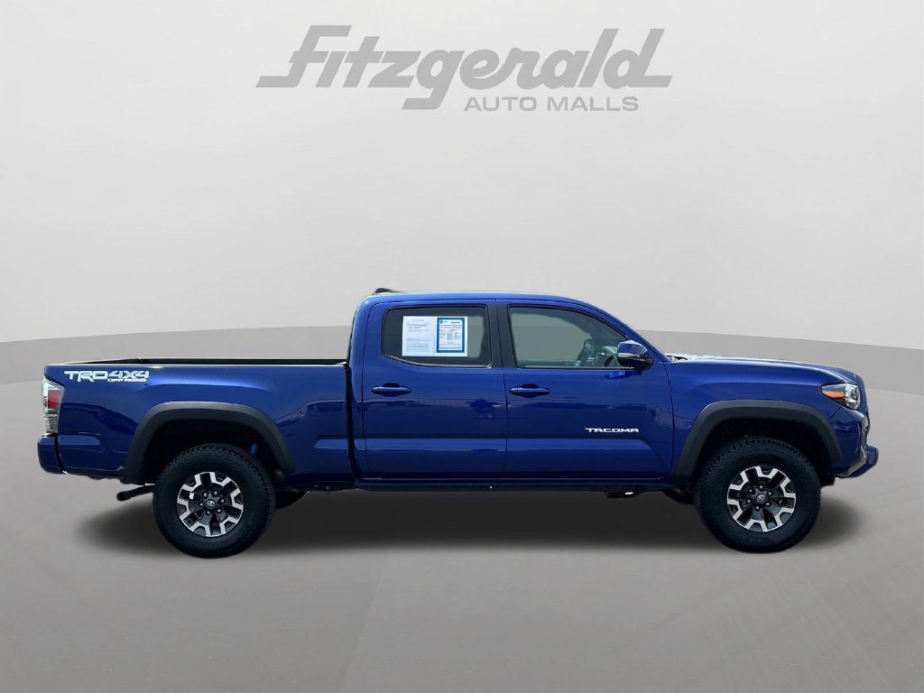 Used 2022 Toyota Tacoma TRD Off-Road w/ TRD Premium Off Road Package AWD/4WD image 9