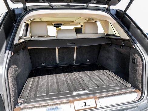 Used 2019 Land Rover Range Rover Sport HSE image 37