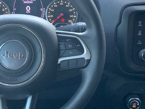 Used 2019 Jeep Renegade Sport FWD image 15