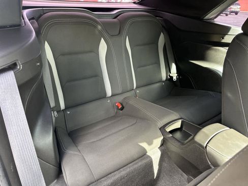 Used 2019 Chevrolet Camaro LT image 13