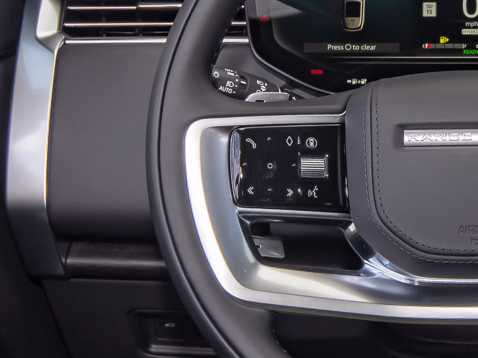 New 2026 Land Rover Range Rover SE AWD/4WD image 15