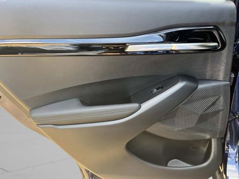 New 2026 Kia Seltos EX FWD image 16