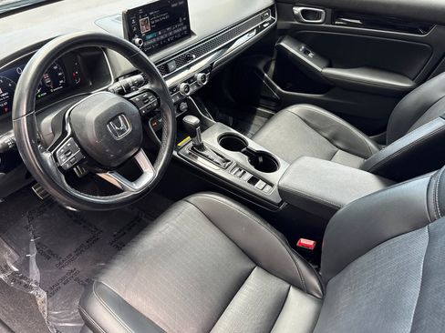 Certified 2023 Honda Civic Sport Touring image 4