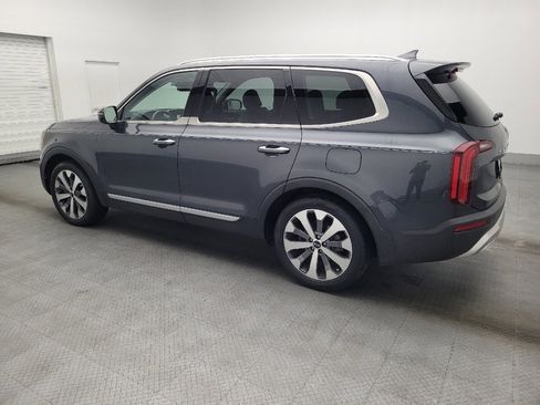 Used 2020 Kia Telluride SX w/ Towing Package image 3
