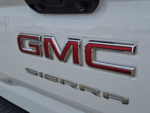 Used 2023 GMC Sierra 1500 Elevation w/ Preferred Package image 28