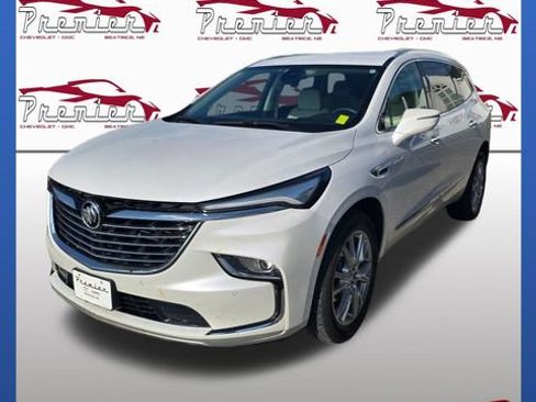 Used 2024 Buick Enclave Premium AWD/4WD image 1