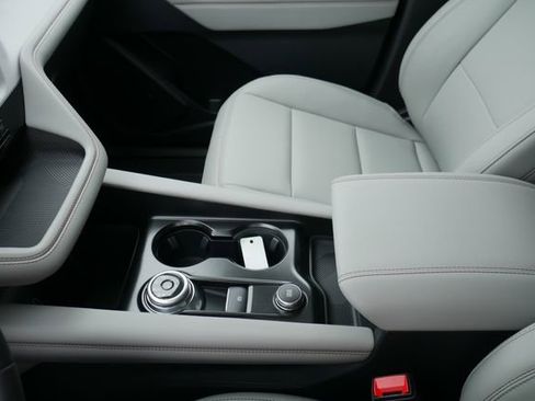 New 2026 Ford Explorer Active w/ Active Comfort Package image 24