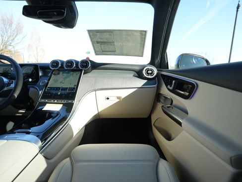 New 2026 Mercedes-Benz GLC 300 4MATIC image 24