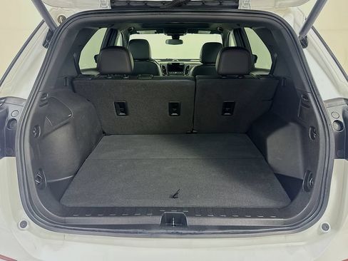 Used 2022 Chevrolet Equinox RS w/ RS Plus Package AWD/4WD image 27