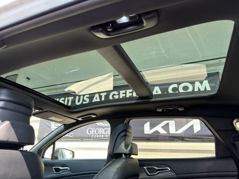 Used 2023 Kia Sportage X-Line w/ X-Line Premium Package AWD/4WD image 15