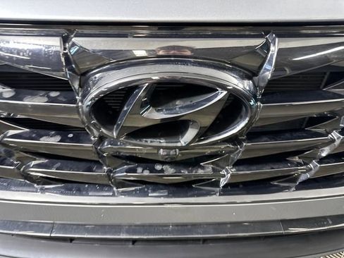 Certified 2023 Hyundai Tucson Limited image 9