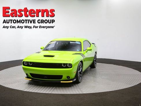 Used 2023 Dodge Challenger R/T w/ Plus Package image 52