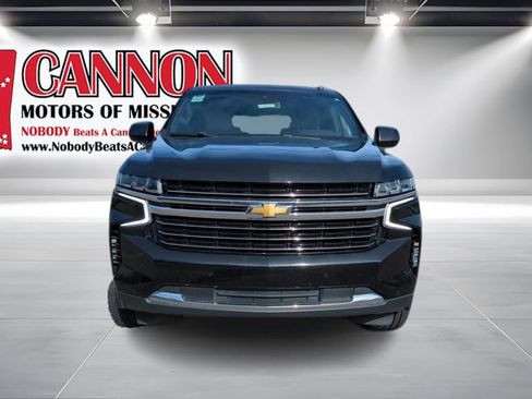 Used 2023 Chevrolet Tahoe LT RWD image 2
