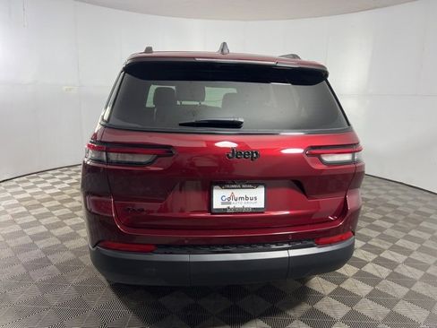 New 2025 Jeep Grand Cherokee L Altitude image 5