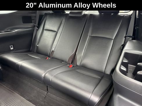 Used 2024 Toyota Grand Highlander MAX Platinum image 17