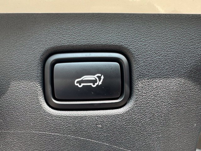 Used 2024 Kia EV6 Wind w/ Wind Technology Package AWD/4WD image 10