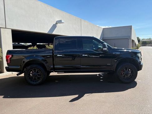 Used 2016 Ford F150 Platinum w/ Max Trailer Tow Package AWD/4WD image 4