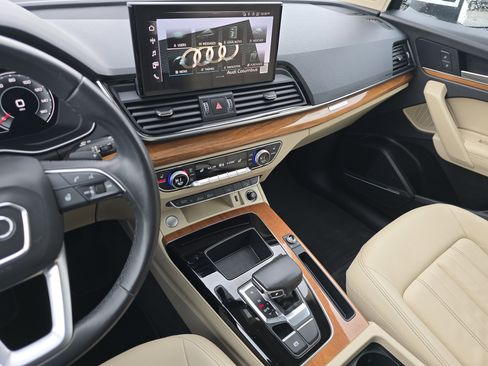 Certified 2023 Audi Q5 2.0T Premium Plus image 24