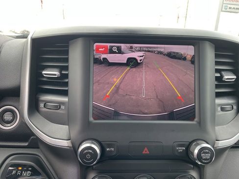 Used 2024 RAM 2500 Big Horn w/ Bed Utility Group image 28