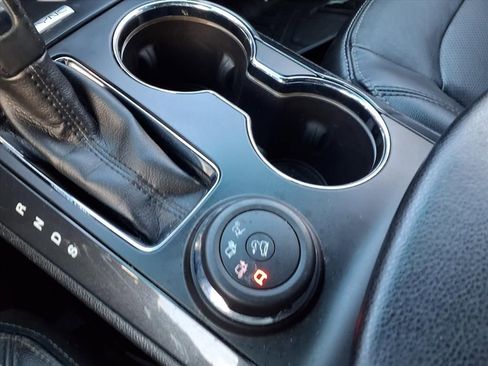 Used 2016 Ford Explorer Limited image 5