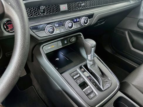Used 2026 Honda CR-V LX image 23