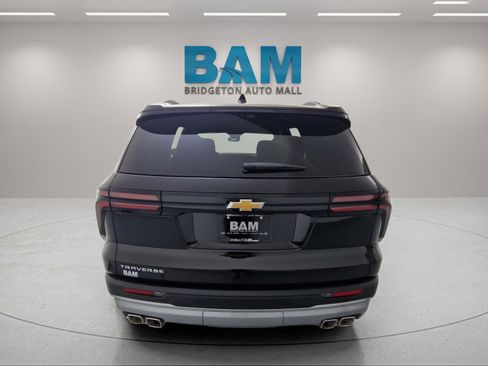 New 2026 Chevrolet Traverse LT w/ Driver Confidence Package image 34