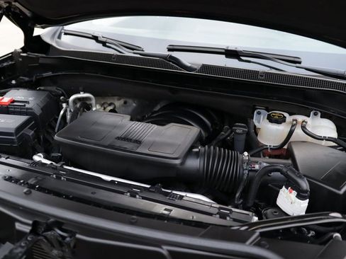 Used 2025 Chevrolet Tahoe Z71 w/ Z71 Off-Road Package image 39