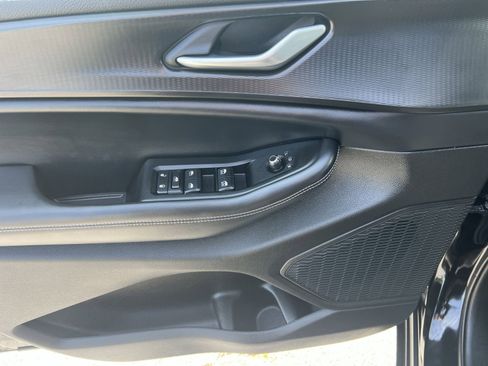 Used 2023 Jeep Grand Cherokee Altitude image 23