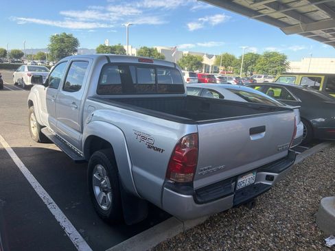 Used 2008 Toyota Tacoma PreRunner w/ TRD Sport Pkg #1 RWD image 5