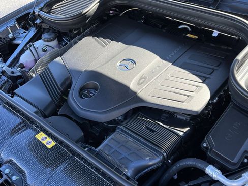 New 2026 Mercedes-Benz GLS 450 4MATIC image 28