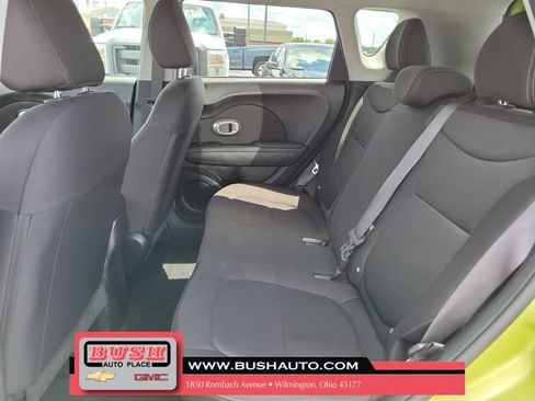 Used 2016 Kia Soul FWD image 10