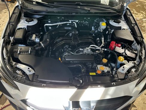 Certified 2024 Subaru Outback AWD/4WD image 11