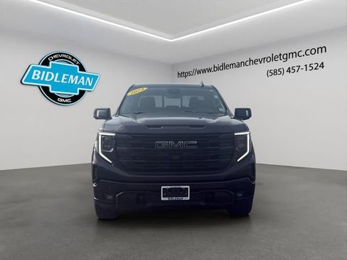 Used 2024 GMC Sierra 1500 Elevation w/ Preferred Package AWD/4WD image 2
