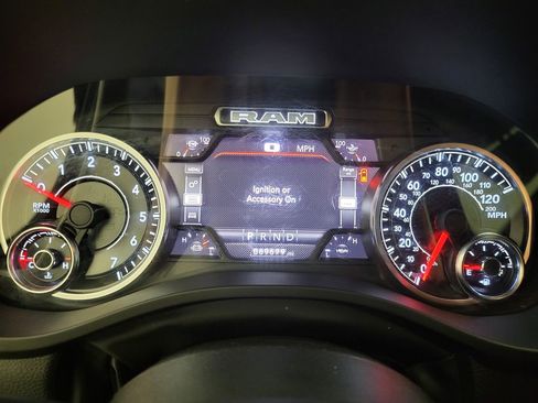 Used 2022 RAM 1500 Big Horn image 37