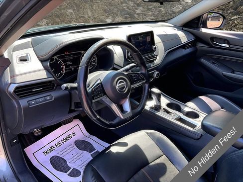 Used 2020 Nissan Altima 2.5 SR FWD image 12