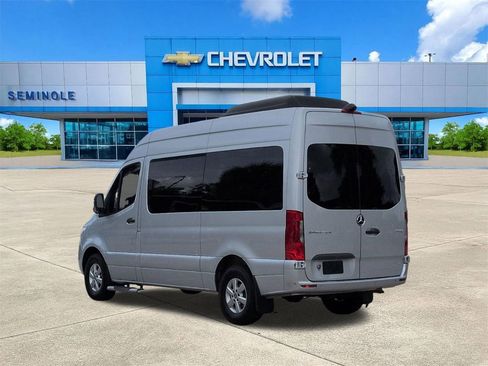 Used 2019 Mercedes-Benz Sprinter 2500 image 3